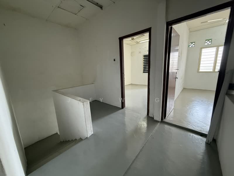Rumah Teres 2 Tingkat untuk Disewa di Happy Garden (Kuchai Lama) - Joey Wong - Interior - PropertyGuru.com.my