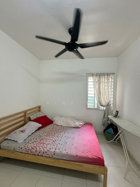 Apartment for Rent at De Bayu - Elaine Yap - Bedroom - PropertyGuru.com.my