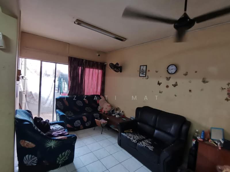 Apartment for Sale at Pesona Apartment - Izzati Mat - Living Room - PropertyGuru.com.my