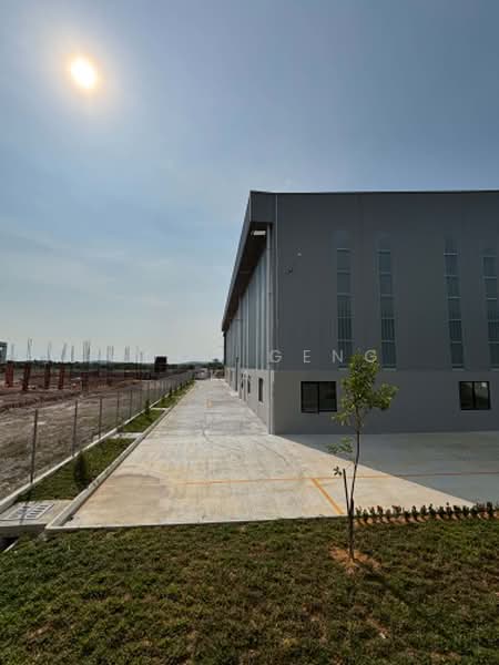 Detached Factory for Rent in Sungai Buloh (Selangor) - Woon Geng Kai - Exterior - PropertyGuru.com.my