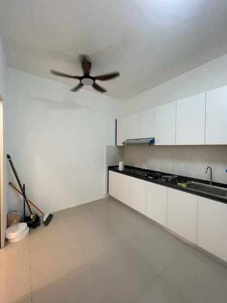 Condominium for Sale at Cenderasari Perdana - ALHAFIZ AZIS - Kitchen - PropertyGuru.com.my