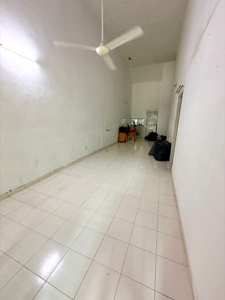 Rumah Teres 1 Tingkat untuk Dijual di Taman Puteri Wangsa (Ulu Tiram) - Calvin Lee - PropertyGuru.com.my