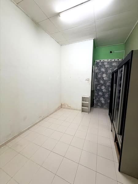 Rumah Teres 1 Tingkat untuk Dijual di Taman Puteri Wangsa (Ulu Tiram) - Calvin Lee - PropertyGuru.com.my