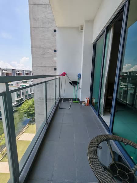 Kondominium untuk Disewa di The LIGHT COLLECTION I - Kelvin Tan - Balcony - PropertyGuru.com.my
