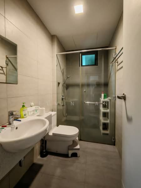 Kondominium untuk Disewa di The LIGHT COLLECTION I - Kelvin Tan - Bathroom - PropertyGuru.com.my