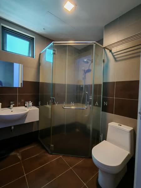 Kondominium untuk Disewa di The LIGHT COLLECTION I - Kelvin Tan - Bathroom - PropertyGuru.com.my