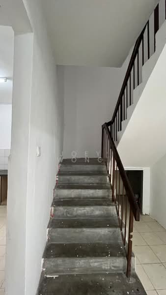 2-storey Terraced House for Sale in Lestari Putra (Seri Kembangan) - Joey Wong - Interior - PropertyGuru.com.my