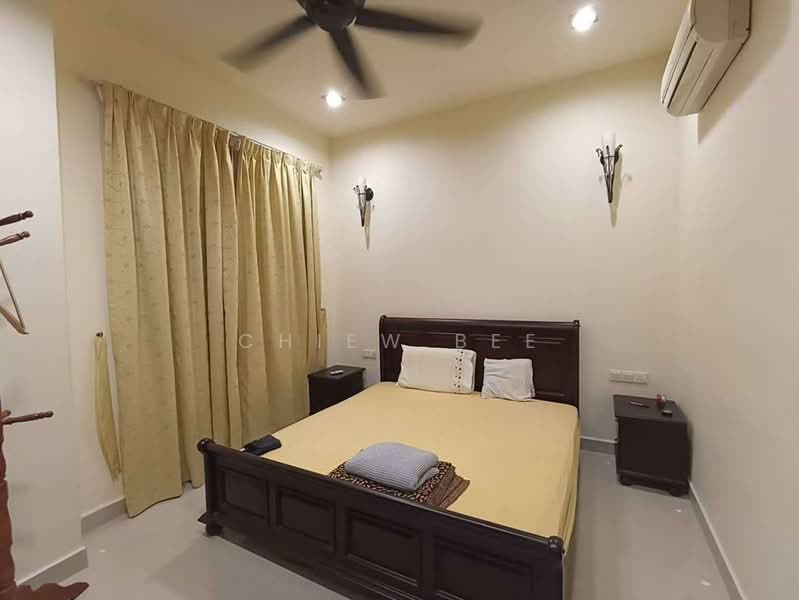 Semi-Detached House for Rent in Batu Ferringhi (Penang) - Chiew Bee - Bedroom - PropertyGuru.com.my
