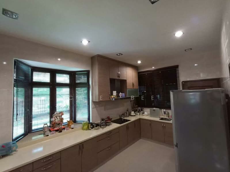 Semi-Detached House for Rent in Batu Ferringhi (Penang) - Chiew Bee - Kitchen - PropertyGuru.com.my