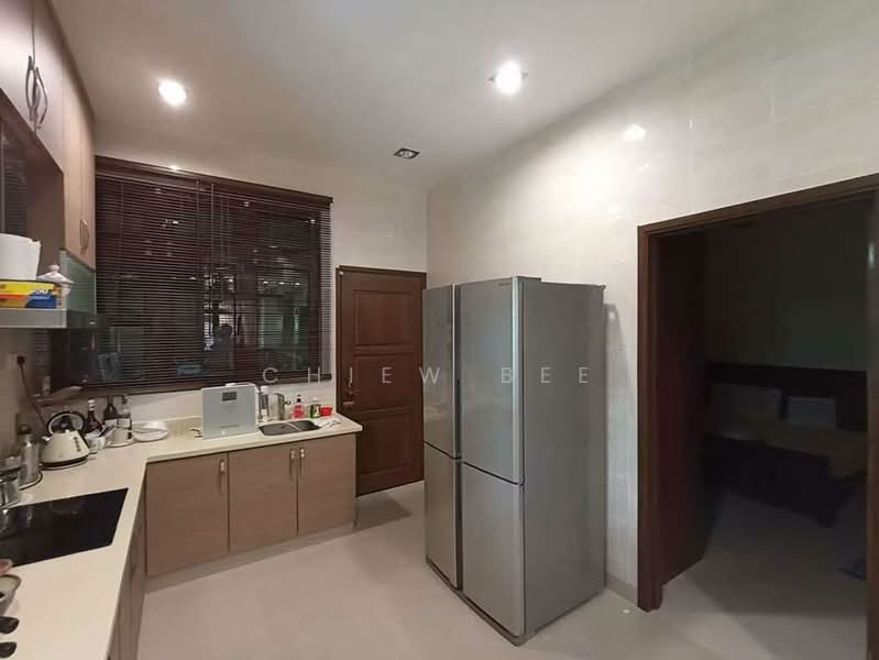 Semi-Detached House for Rent in Batu Ferringhi (Penang) - Chiew Bee - Kitchen - PropertyGuru.com.my