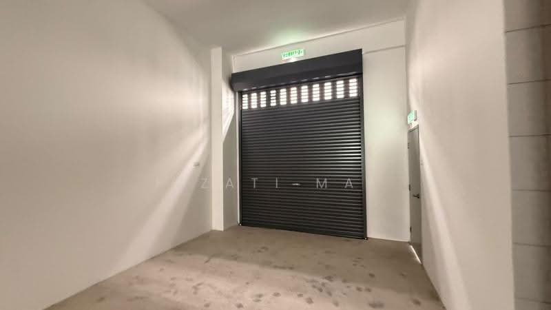 Shop for Rent in Alam Impian (Shah Alam) - Izzati Mat - Entrance - PropertyGuru.com.my
