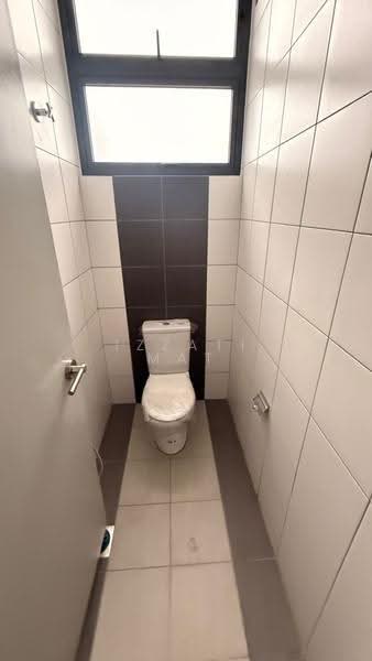 Shop for Rent in Alam Impian (Shah Alam) - Izzati Mat - Bathroom - PropertyGuru.com.my