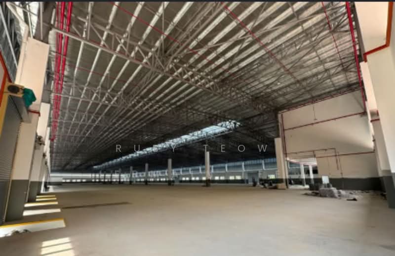 Warehouse for Sale in Kampung Seelong Jaya (Senai) - Ruby Teow - Interior - PropertyGuru.com.my