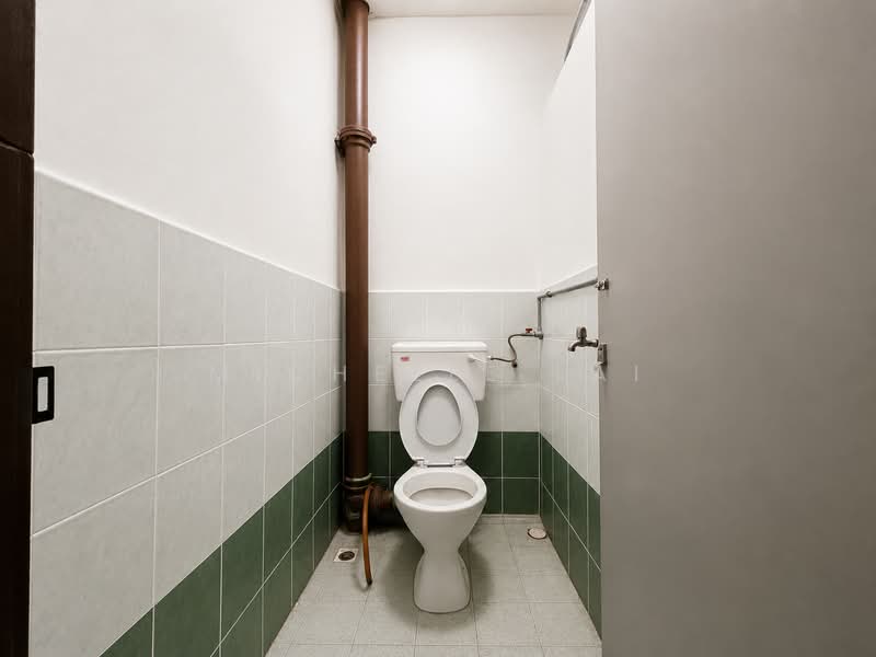 Rumah Teres 2.5 Tingkat untuk Disewa di Island Glades (Jelutong) - Michelle Lai - Bathroom - PropertyGuru.com.my