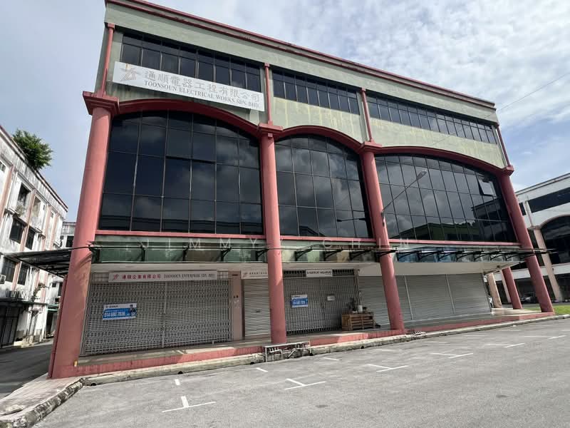 Shop for Sale in Pending (Kuching) - Jimmyy Chin - Exterior - PropertyGuru.com.my