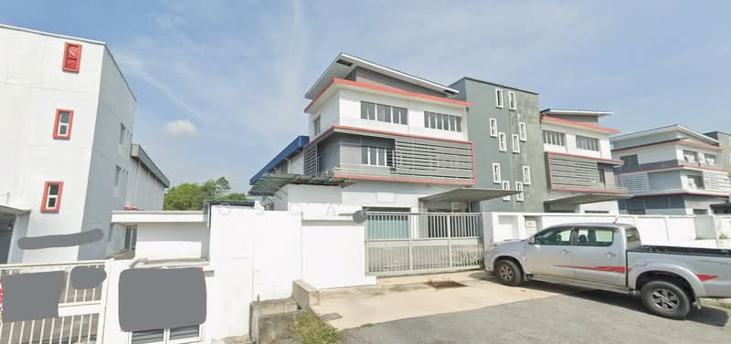 Semi-D Factory for Rent in Taman Perindustrian Belmas Johan (Rawang) - Oscar Lee - Exterior - PropertyGuru.com.my