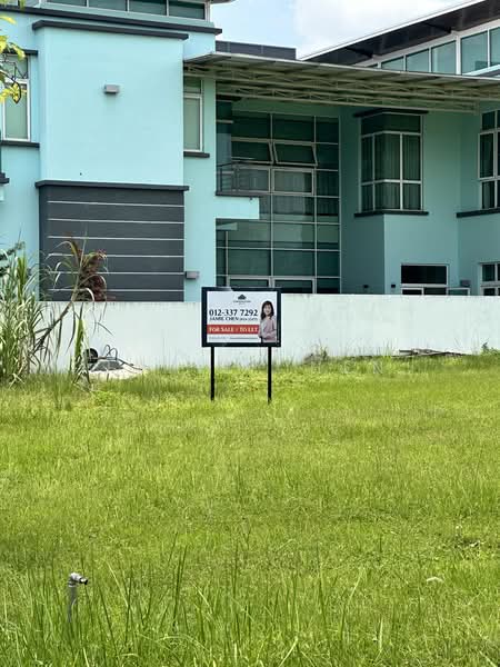 Residential Land for Sale in Mines Resort City (Seri Kembangan) - Jamie Chen - PropertyGuru.com.my