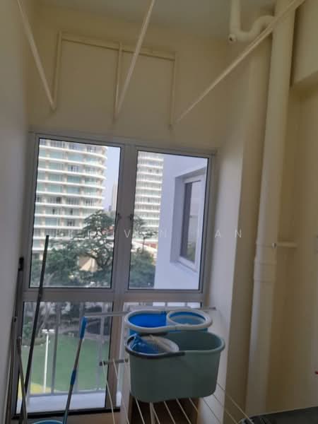 Kondominium untuk Disewa di 1 Persiaran Gurney - Kelvin Tan - Balcony - PropertyGuru.com.my