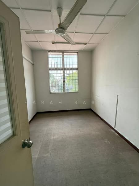 Shop for Rent in SS19 (Subang Jaya) - Farah Rasul - Interior - PropertyGuru.com.my