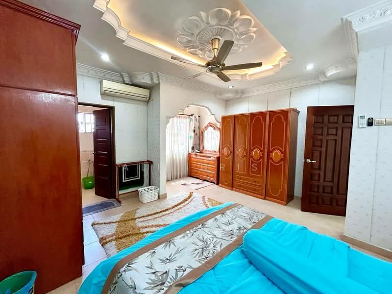 Rumah Berkembar untuk Dijual di D'Kayangan (Shah Alam) - Ali Idris - Bedroom - PropertyGuru.com.my