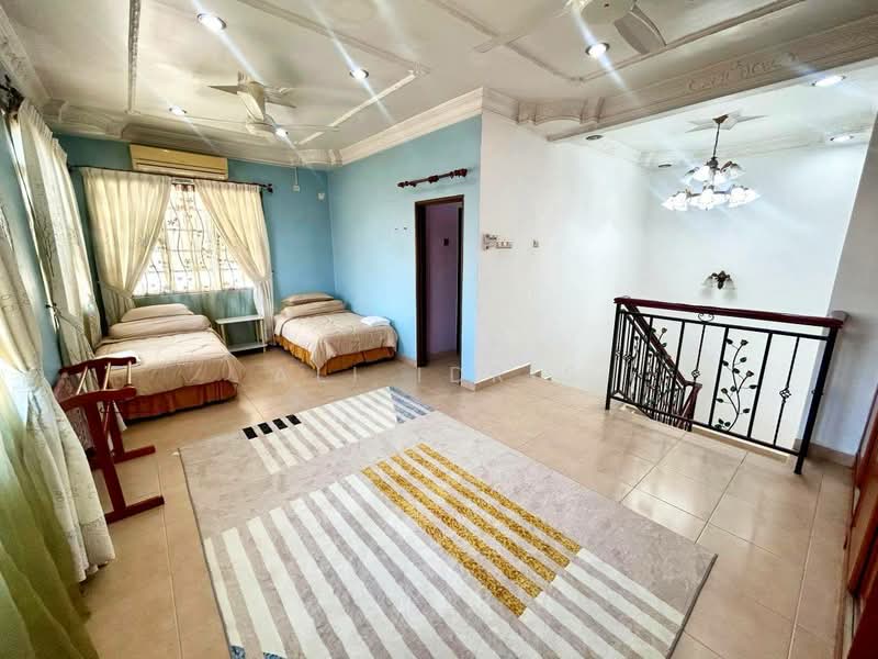 Rumah Berkembar untuk Dijual di D'Kayangan (Shah Alam) - Ali Idris - Bedroom - PropertyGuru.com.my