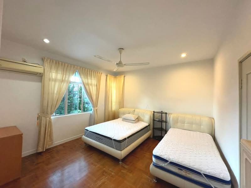 Semi-Detached House for Sale in Taman Pelangi Indah (Ulu Tiram) - Kino Jaw - Bedroom - PropertyGuru.com.my