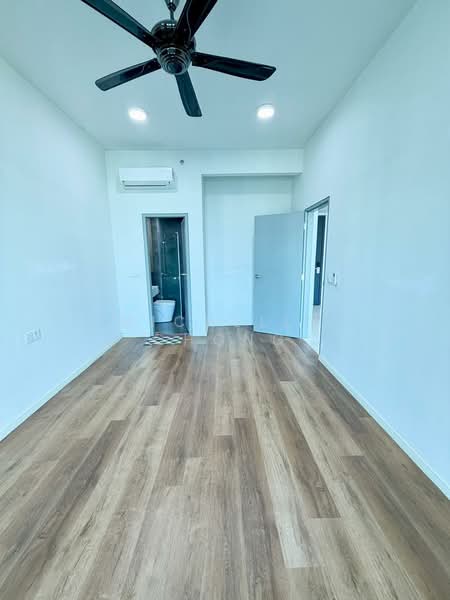 Servis Apartment untuk Disewa di Suasana @ Utropolis - Michelle Chong - Bathroom - PropertyGuru.com.my