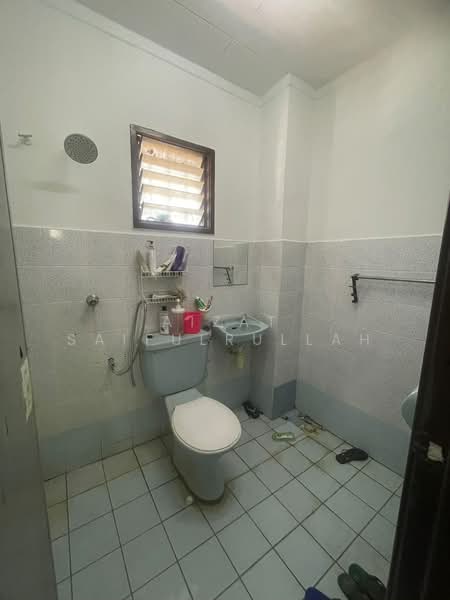 Rumah Teres 2 Tingkat untuk Dijual di Putra Heights (Subang Jaya) - Aizat Saifulrullah - Bathroom - PropertyGuru.com.my