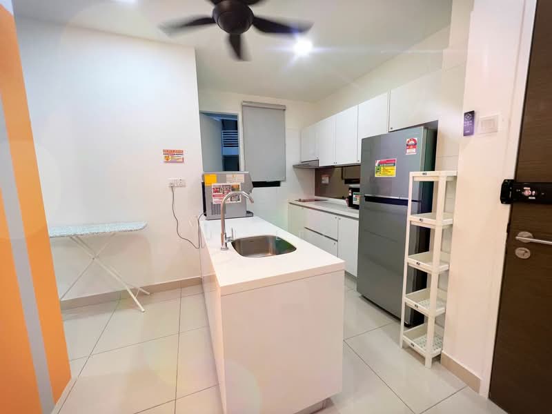 Servis Apartment untuk Disewa di H2O Residences - JJ Lee - Kitchen - PropertyGuru.com.my