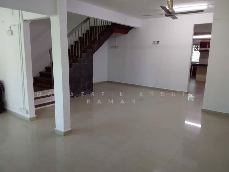 Rumah Teres 2 Tingkat untuk Dijual di Bukit Beruntung (Selangor) - Norazrein Abdul Raman - Living Room - PropertyGuru.com.my