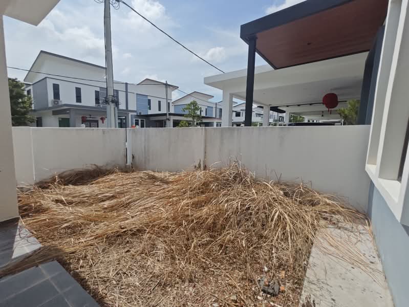 Semi-Detached House for Sale in Taman Ozana Impian (Bukit Katil) - CHIN FN - Exterior - PropertyGuru.com.my