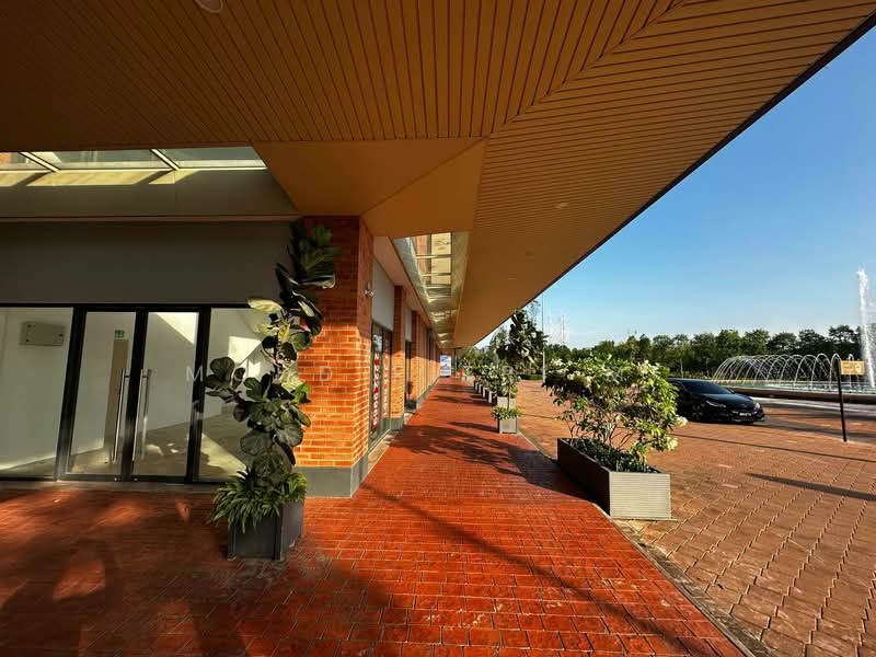 Retail Space for Rent in Banting (Selangor) - Mohd Fitri MF - Exterior - PropertyGuru.com.my