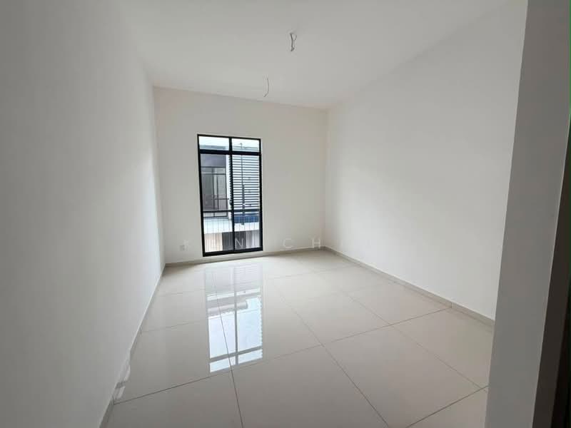 Rumah Kluster untuk Dijual di Austin Crest (Johor Bahru) - Ken Chai - PropertyGuru.com.my