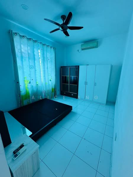 Rumah Teres 2 Tingkat untuk Disewa di Austin (Johor Bahru) - Alice Ang - Bedroom - PropertyGuru.com.my