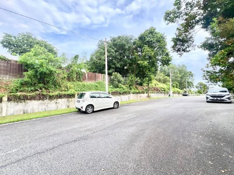 Semi-Detached House for Sale in Bukit Rahman Putra (Sungai Buloh) - Niesya Shuekry - Exterior - PropertyGuru.com.my