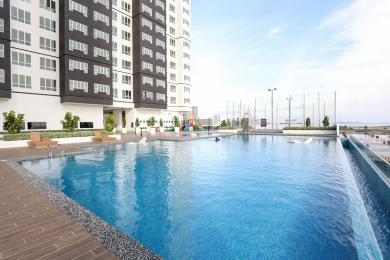 Service Residence for Rent at Amber Cove - Geoffery Wee - Pool - PropertyGuru.com.my