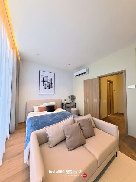 Servis Apartment untuk Disewa di Armani Raja Uda - Caven Chng - Bedroom - PropertyGuru.com.my