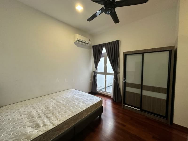 Cluster House for Rent in Taman Ekoflora (Johor Bahru) - Alice Ang - Bedroom - PropertyGuru.com.my