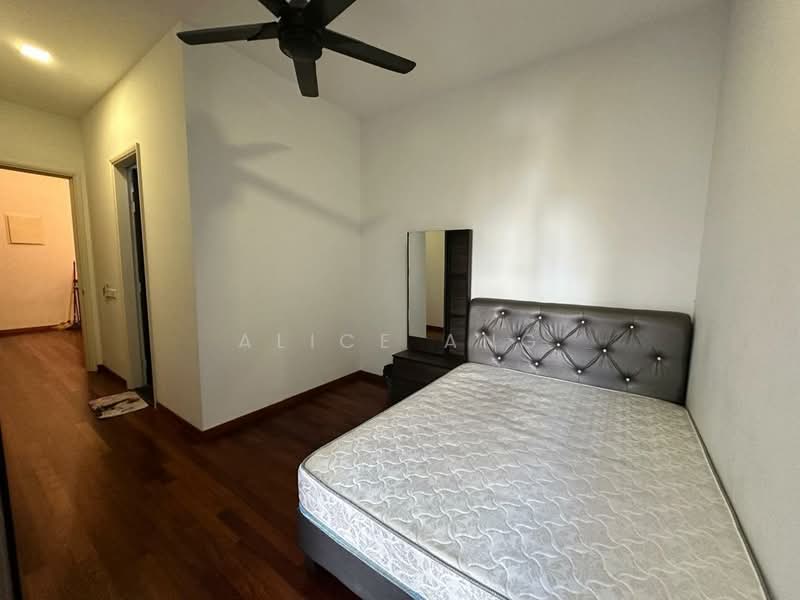 Cluster House for Rent in Taman Ekoflora (Johor Bahru) - Alice Ang - Bedroom - PropertyGuru.com.my
