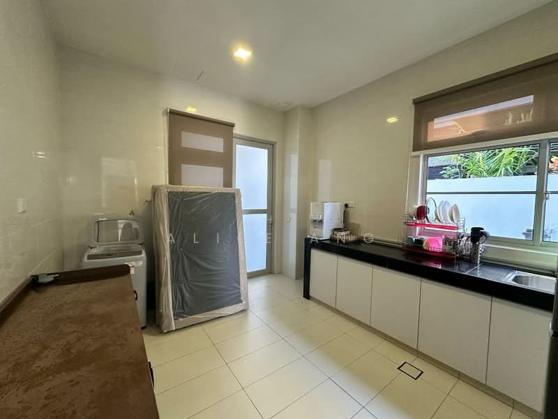 Cluster House for Rent in Taman Ekoflora (Johor Bahru) - Alice Ang - Kitchen - PropertyGuru.com.my