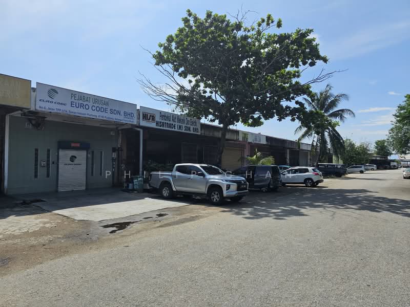 Factory for Sale in Taman Perindustrian Puchong (Puchong) - Philip Chan - Exterior - PropertyGuru.com.my