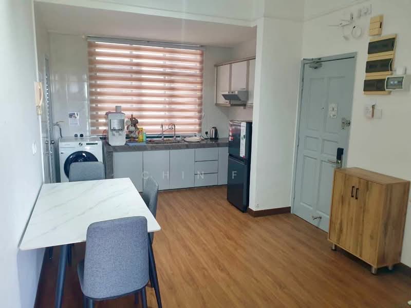 Apartment for Rent at Mahkota Hotel Melaka - CHIN FN - Kitchen - PropertyGuru.com.my