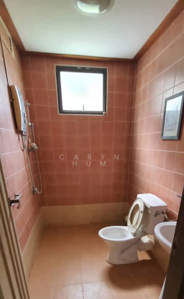 Bungalow for Rent in Batu Ferringhi (Penang) - Caryn Hum - Bathroom - PropertyGuru.com.my