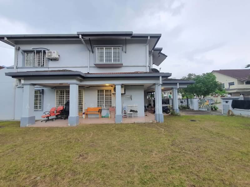 2-storey Terraced House for Sale in Putra Heights (Subang Jaya) - Aizat Saifulrullah - Exterior - PropertyGuru.com.my