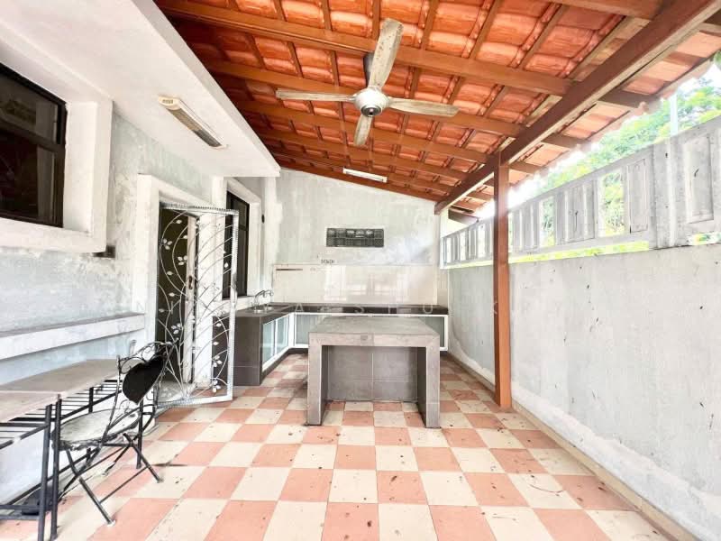 Semi-Detached House for Sale in Taman Melawati (Ulu Kelang) - Niesya Shuekry - Yard - PropertyGuru.com.my