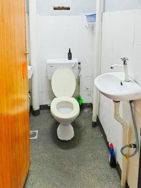 Apartment for Sale at Apartment Seroja - Mu'izz Halim - Bathroom - PropertyGuru.com.my