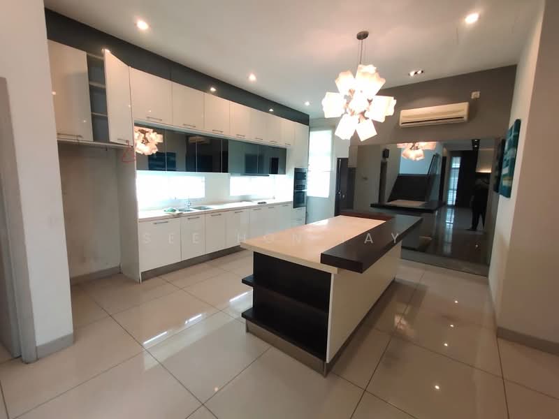 Bungalow for Sale in Taman Suria (Johor Bahru) - See Hon Tay - PropertyGuru.com.my