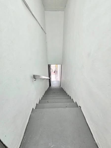Shop / Office for Rent in Bandar Baru Uda (Johor Bahru) - Amir Faris Rusli - Corridor - PropertyGuru.com.my