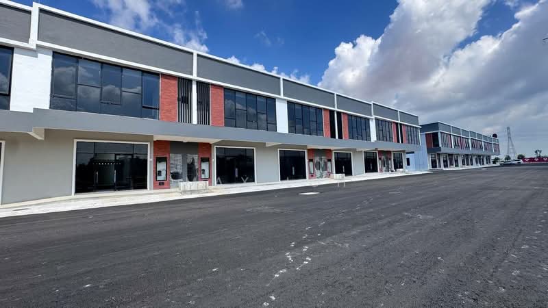 Kilang untuk Disewa di Akasia Business Park (Ulu Tiram) - Max Loh - Exterior - PropertyGuru.com.my