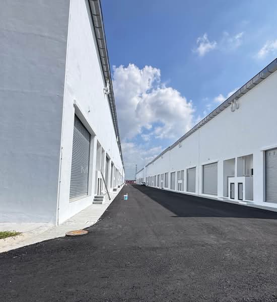 Kilang untuk Disewa di Akasia Business Park (Ulu Tiram) - Max Loh - Exterior - PropertyGuru.com.my